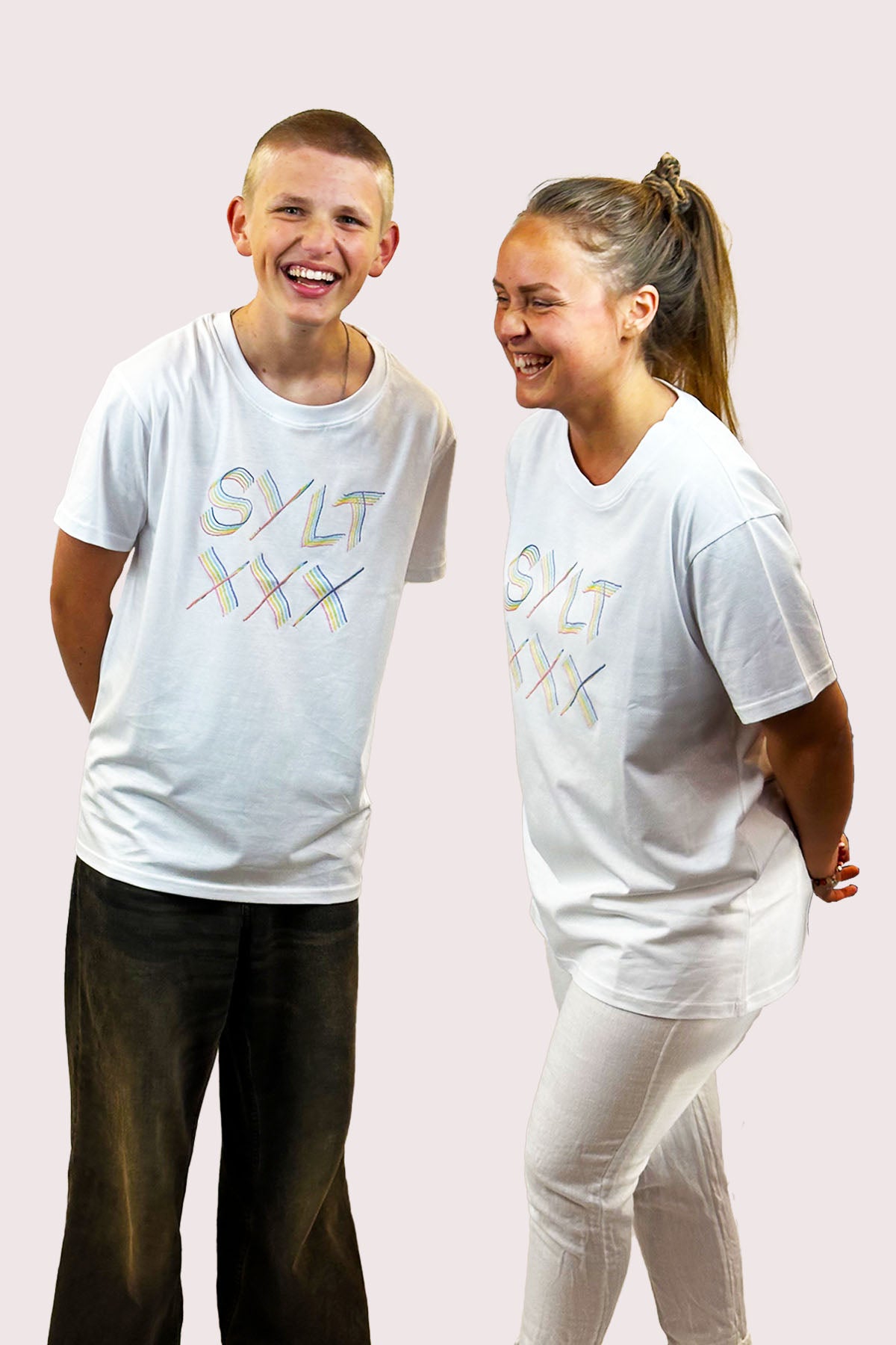 STATEMENT T-SHIRT